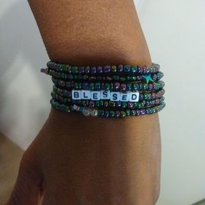 beaded stacked bracelet comes with 6 bracelets